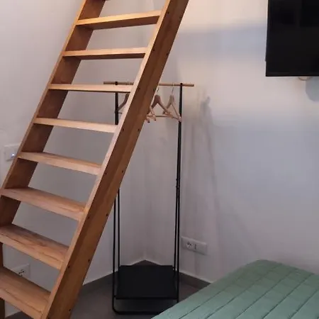 Nicanica アパート *